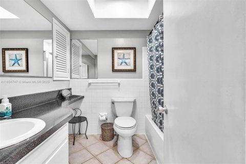 Condominio en venta en Pompano Beach, Florida, 1 dormitorio, 49.24 m2 № 1934851 - foto 25