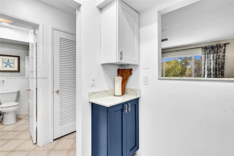 Condominio en venta en Pompano Beach, Florida, 1 dormitorio, 49.24 m2 № 1934851 - foto 18
