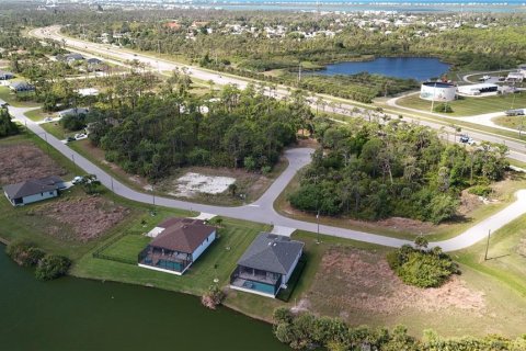 Land in Rotonda, Florida № 2163429 - photo 6