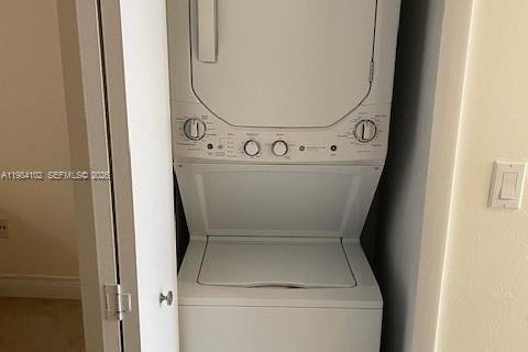 Снять в аренду кондоминиум в Хайалиа, Флорида 2 спальни, 70.61м2, № 2050823 - фото 16