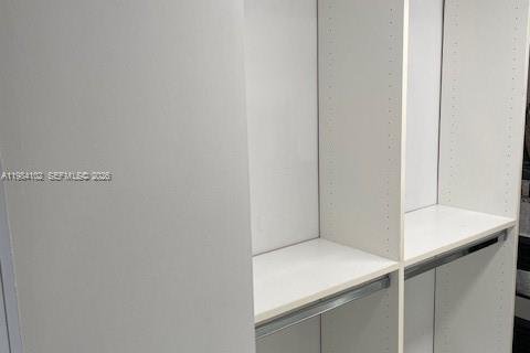 Снять в аренду кондоминиум в Хайалиа, Флорида 2 спальни, 70.61м2, № 2050823 - фото 4