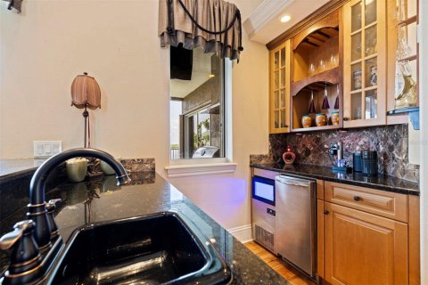 Villa ou maison à vendre à Port Richey, Floride: 4 chambres, 419.45 m2 № 2238280 - photo 9