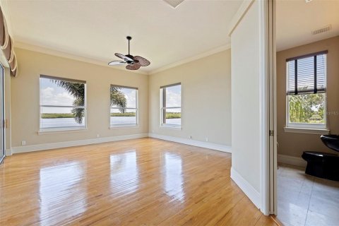Villa ou maison à vendre à Port Richey, Floride: 4 chambres, 419.45 m2 № 2238280 - photo 25