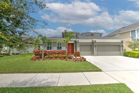 House in Apollo Beach, Florida 5 bedrooms, 297.19 sq.m. № 2099302 - photo 2