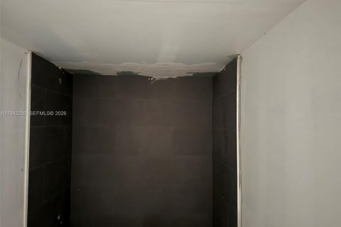 Condominio en venta en Miami, Florida, 3 dormitorios, 146.69 m2 № 1999931 - foto 4