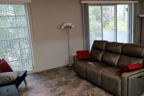 Condominio en venta en Gainesville, Florida, 2 dormitorios, 119.19 m2 № 1542246 - foto 2
