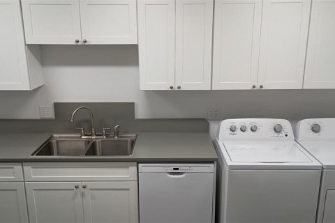 Condominio en venta en Gainesville, Florida, 2 dormitorios, 119.19 m2 № 1542246 - foto 14