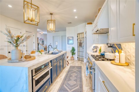 House in St. Lucie, Florida 4 bedrooms, 257.53 sq.m. № 2049118 - photo 20