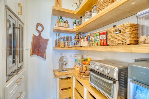 House in St. Lucie, Florida 4 bedrooms, 257.53 sq.m. № 2049118 - photo 24