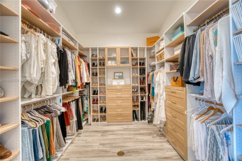 House in St. Lucie, Florida 4 bedrooms, 257.53 sq.m. № 2049118 - photo 30