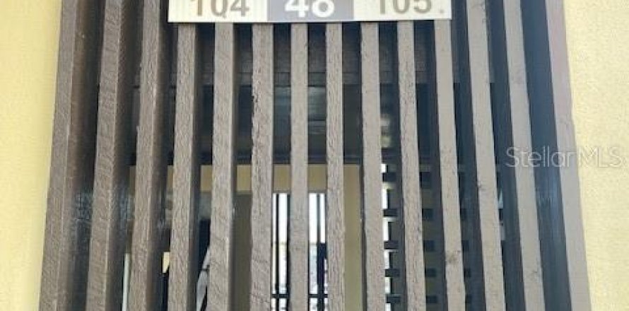 Кондоминиум с 5 комнатами в Палм-Кост, Флорида № 2108406