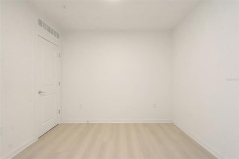 Copropriété à vendre à Orlando, Floride: 1 chambre, 69.68 m2 № 2101778 - photo 15