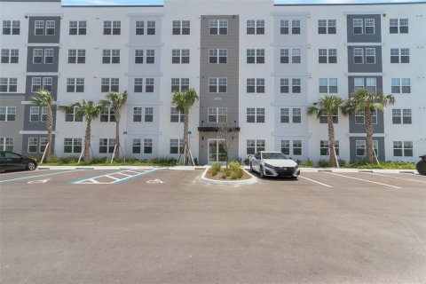 Copropriété à vendre à Orlando, Floride: 1 chambre, 69.68 m2 № 2101778 - photo 7