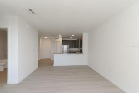 Copropriété à vendre à Orlando, Floride: 1 chambre, 69.68 m2 № 2101778 - photo 13