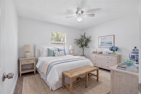 Immobilier commercial à vendre à Spring Hill, Floride: 6 chambres, 214.05 m2 № 2364606 - photo 11