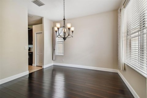 House in Apollo Beach, Florida 4 bedrooms, 222.32 sq.m. № 2149644 - photo 11