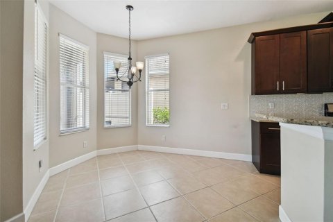House in Apollo Beach, Florida 4 bedrooms, 222.32 sq.m. № 2149644 - photo 10