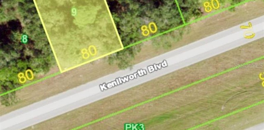 Land in Port Charlotte, Florida № 2162694