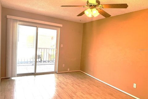 Copropriété à louer à Saint Petersburg, Floride: 1 chambre, 63.17 m2 № 2400357 - photo 6