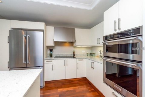 Снять в аренду кондоминиум в Сарасота, Флорида 6 комнат, 124.12м2, № 2118188 - фото 11