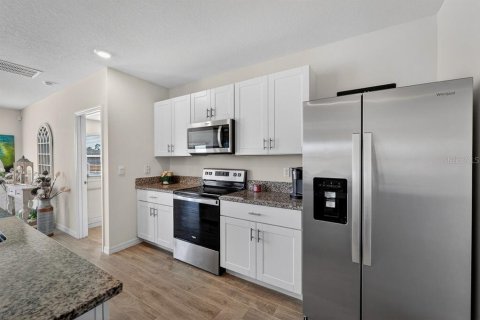 Villa ou maison à vendre à Ormond Beach, Floride: 3 chambres, 155.33 m2 № 2277024 - photo 11