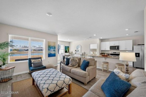 Villa ou maison à vendre à Ormond Beach, Floride: 3 chambres, 155.33 m2 № 2277024 - photo 3