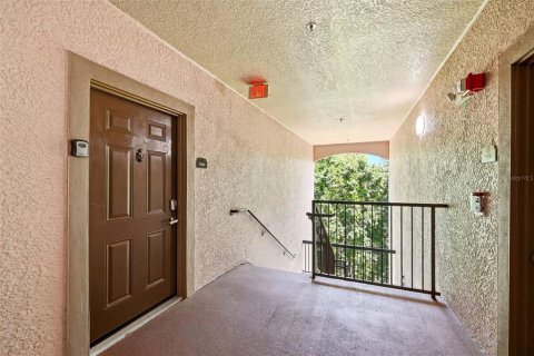 Copropriété à louer à Davenport, Floride: 2 chambres, 105.35 m2 № 2120143 - photo 3