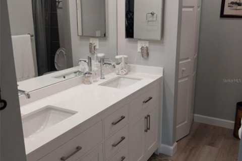 Casa en venta en Safety Harbor, Florida, 2 dormitorios, 94.11 m2 № 1903540 - foto 8