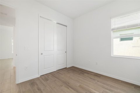 House in Lakewood Ranch, Florida 4 bedrooms, 208.57 sq.m. № 1903913 - photo 25