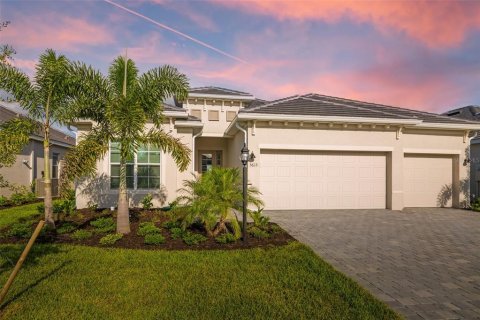 Casa en alquiler en Lakewood Ranch, Florida, 4 dormitorios, 208.57 m2 № 1903913 - foto 1