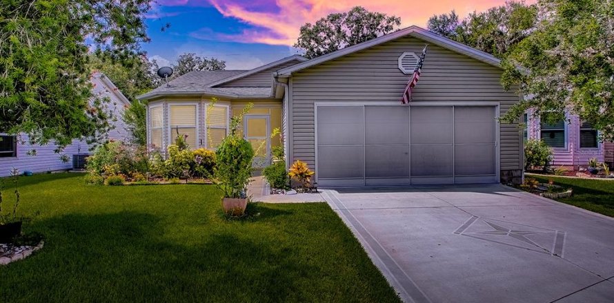 Casa en Leesburg, Florida 2 dormitorios, 151.62 m2 № 1918804