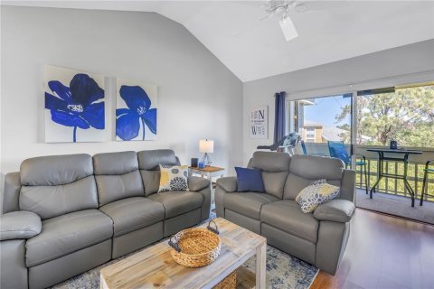 Condo in Saint Petersburg, Florida, 2 bedrooms  № 1906395 - photo 30