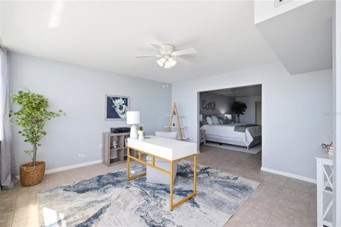 Condominio en venta en Saint Petersburg, Florida, 2 dormitorios, 149.11 m2 № 2237565 - foto 29