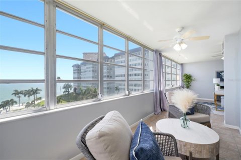 Condominio en venta en Saint Petersburg, Florida, 2 dormitorios, 149.11 m2 № 2237565 - foto 23