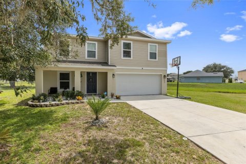 Villa ou maison à vendre à Poinciana, Floride: 4 chambres, 196.4 m2 № 2285026 - photo 2