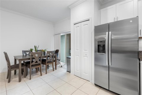 Townhouse in Zephyrhills, Florida 3 bedrooms, 151.8 sq.m. № 1854678 - photo 15