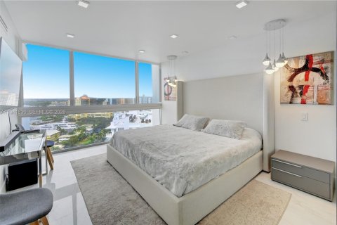 Condominio en venta en Fort Lauderdale, Florida, 1 dormitorio, 83.61 m2 № 1999741 - foto 13