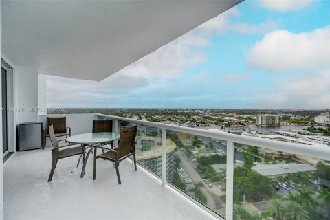 Condominio en venta en Fort Lauderdale, Florida, 1 dormitorio, 83.61 m2 № 1999741 - foto 22