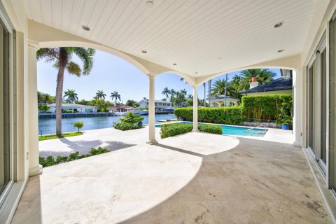 House in Fort Lauderdale, Florida 4 bedrooms, 567.63 sq.m. № 2187497 - photo 8