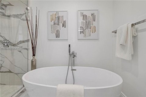 Casa en alquiler en Plantation, Florida, 5 dormitorios № 1992128 - foto 19