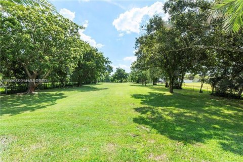 Casa en alquiler en Plantation, Florida, 5 dormitorios № 1992128 - foto 4