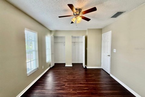 Condo in Tampa, Florida, 2 bedrooms № 2197210 - photo 20