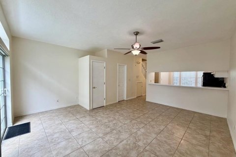 Condo in Tampa, Florida, 2 bedrooms № 2197210 - photo 14