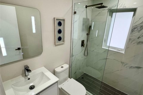 Villa ou maison à louer à Fort Lauderdale, Floride: 3 chambres, 106.28 m2 № 1863071 - photo 17