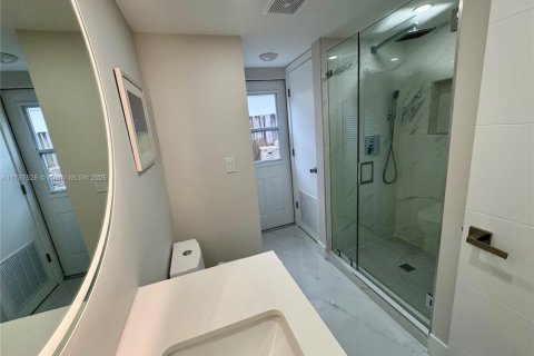 Villa ou maison à louer à Fort Lauderdale, Floride: 3 chambres, 106.28 m2 № 1863071 - photo 26