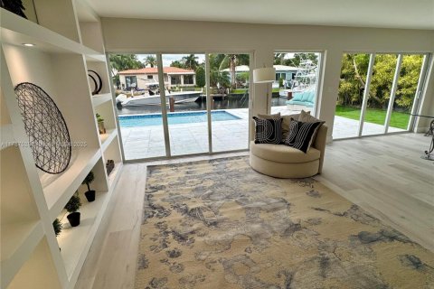 Villa ou maison à louer à Fort Lauderdale, Floride: 3 chambres, 106.28 m2 № 1863071 - photo 6