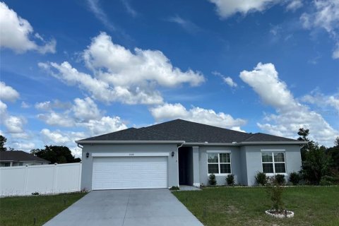 Casa en Ocala, Florida 4 dormitorios, 194.72 m2 № 2200323