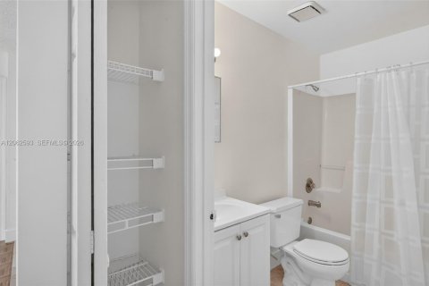 Villa ou maison à vendre à Florida City, Floride: 3 chambres, 78.04 m2 № 2294093 - photo 16