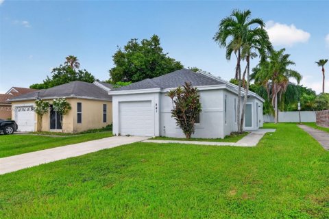 Villa ou maison à vendre à Florida City, Floride: 3 chambres, 78.04 m2 № 2294093 - photo 6