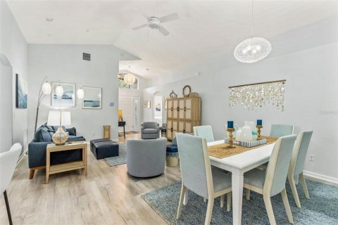 Villa ou maison à vendre à Daytona Beach, Floride: 3 chambres, 153.2 m2 № 1850099 - photo 9